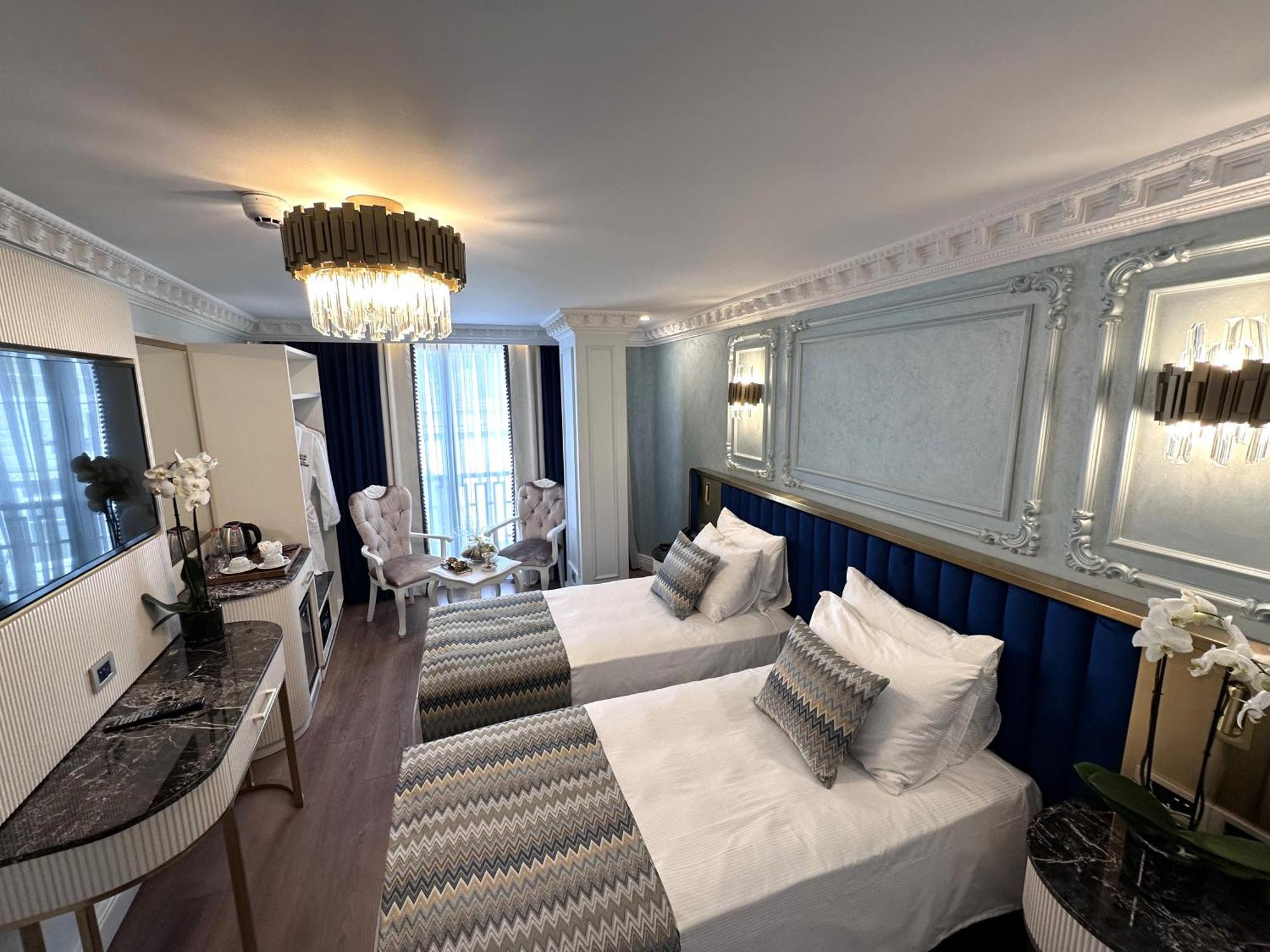 Golden Horn 4*